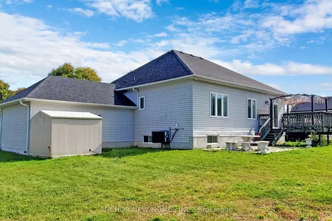 80 Moores Beach Road, ON L0E 1N0