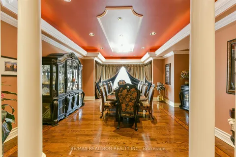 65 Offord Crescent, ON L4G 3G8