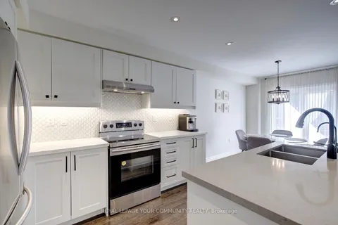 32 Black Maple Crescent, ON L6A 0P6