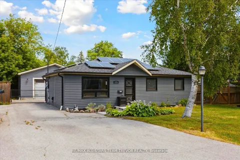 370 Adeline Drive, ON L4P 3C3