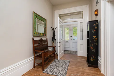 172 Main Street, ON L3P 1Y3