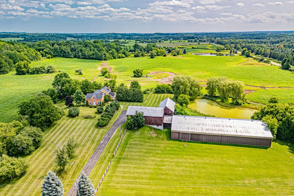 8185 17th Side Road, ON L7E 5R7