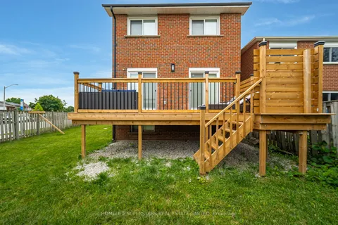 3 New Seabury Drive, ON L4K 2B7