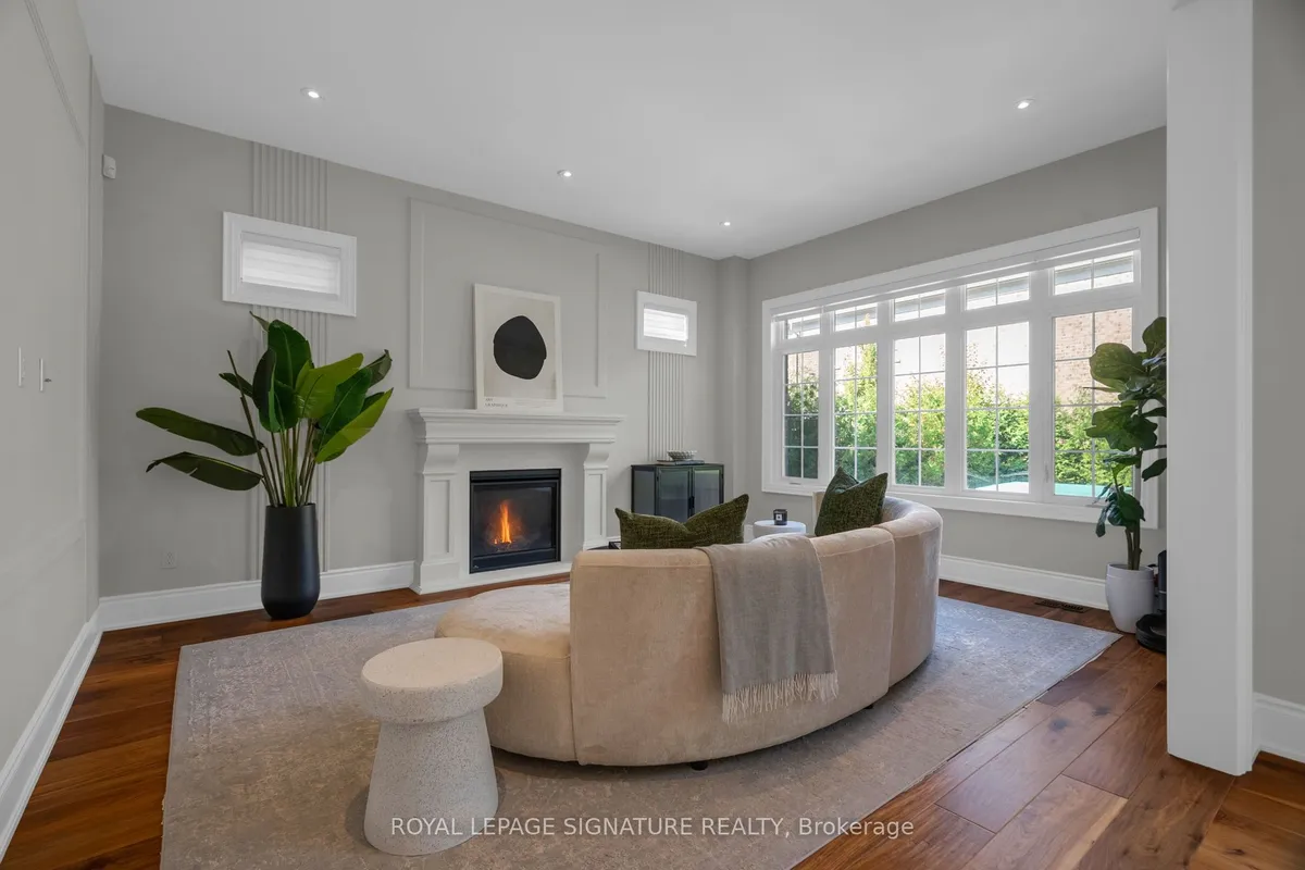 55 Glensteeple Trail, ON L4G 3T1