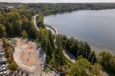 520 North Lake Road, ON L4E 3B2