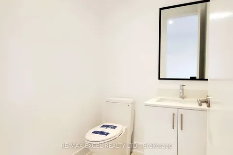 20 Chestnut Court, ON L4G 4A4