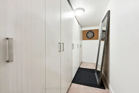 20 Mack Clement Lane, ON L4S 0G2