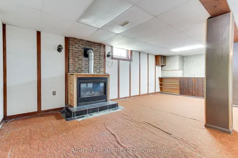 40 Kitimat Crescent, ON L4G 3C3