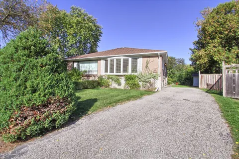 40 Kitimat Crescent, ON L4G 3C3