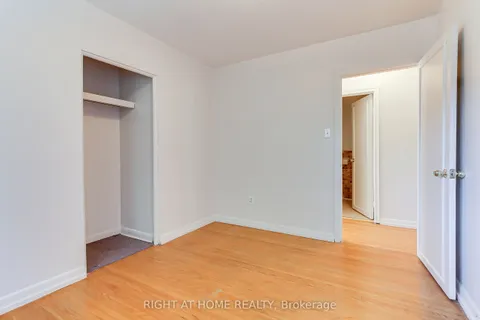 40 Kitimat Crescent, ON L4G 3C3