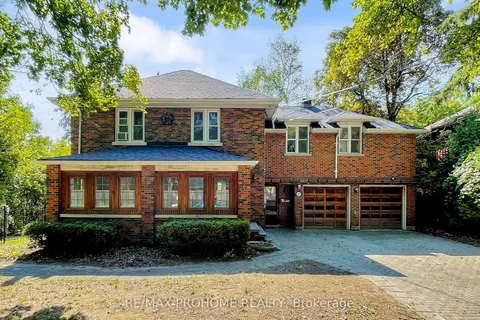 17 Eckardt Avenue, ON L3R 1P1