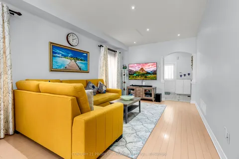 18 Gracewell Road, ON L6E 1W9