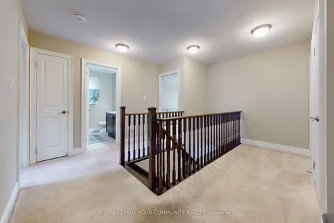 19 Richmond Park Drive, ON L4P 0H2