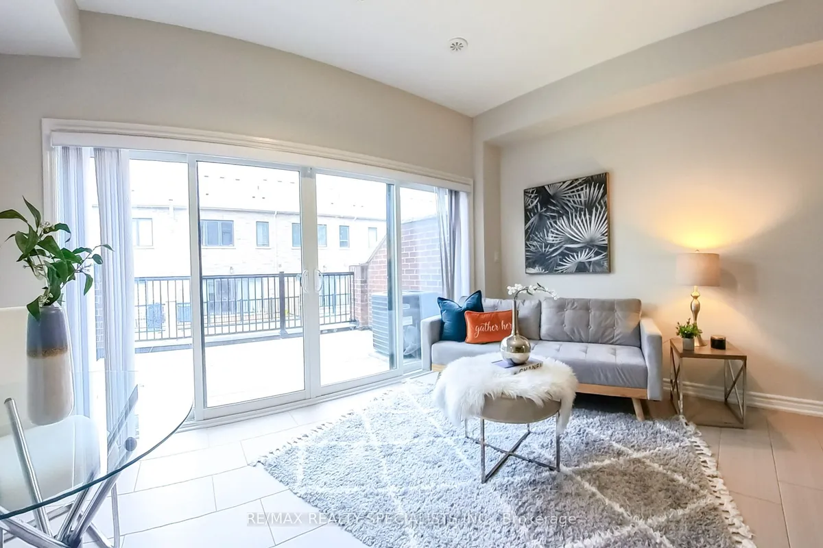 10953 VICTORIA SQUARE Boulevard, ON L6C 0Z2