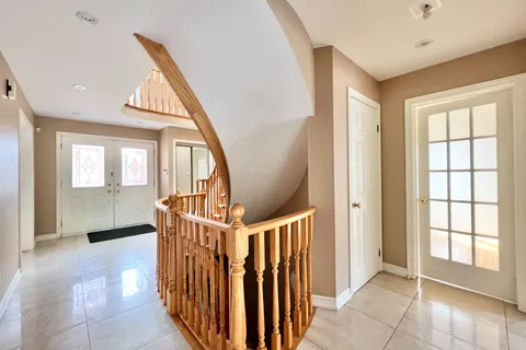 186 Marsi Road, ON L4C 5S8