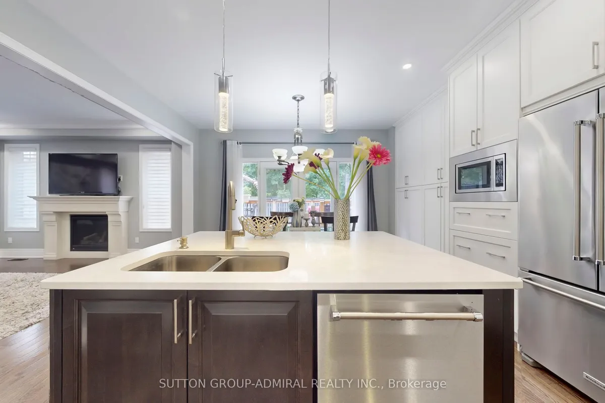 7 Fitzmaurice Drive, ON L6A 4X7