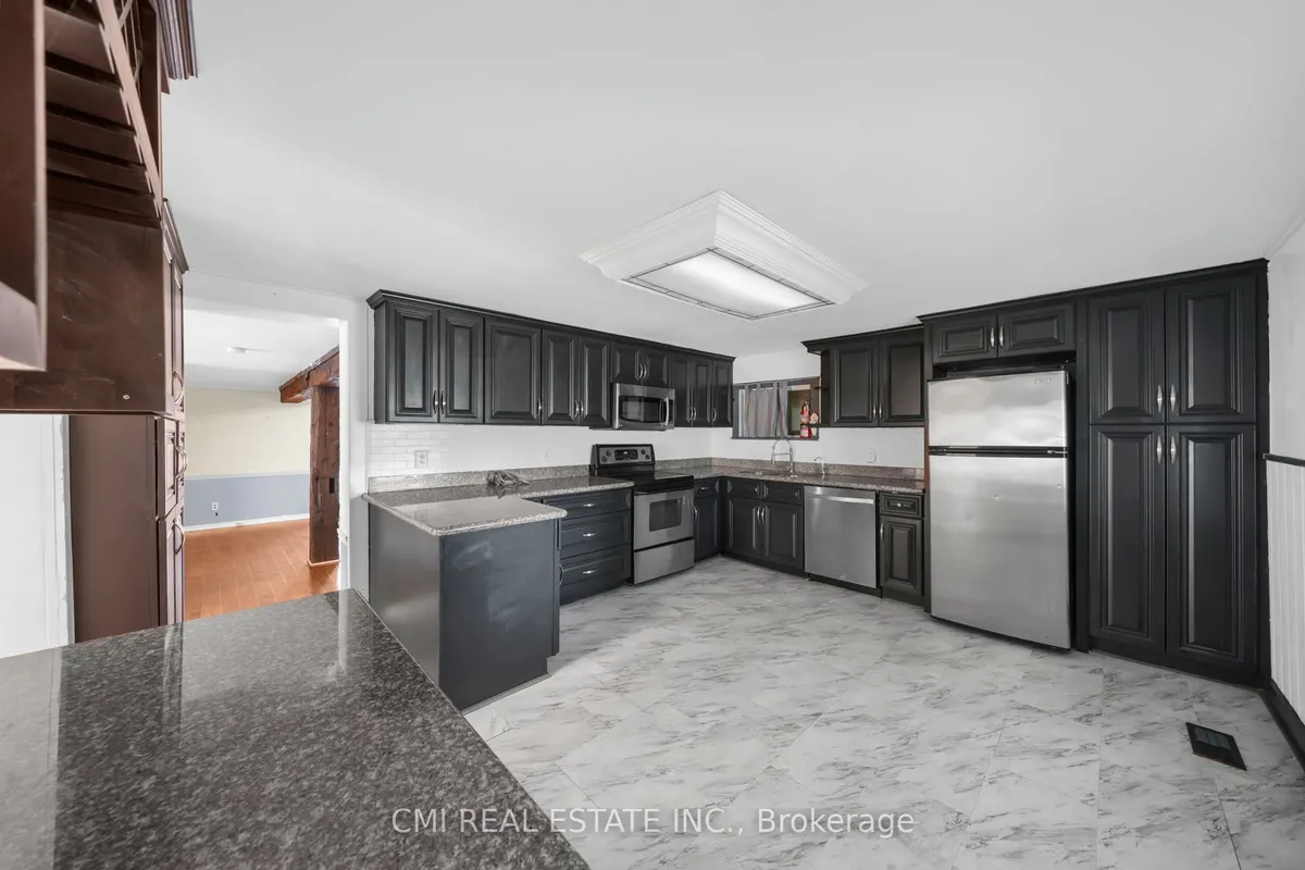 246 Regional 8 Road, ON L9P 1R1