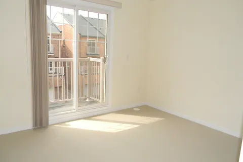 5259 Major Mackenzie Drive, ON L6C 0N3