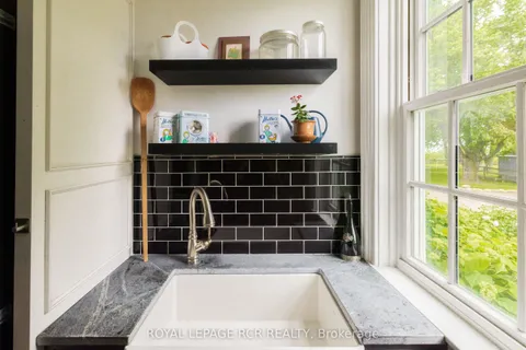 3935 3rd Line, ON L0G 1W0