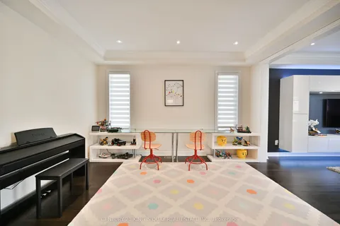 356 Hartwell Way, ON L4G 0W5