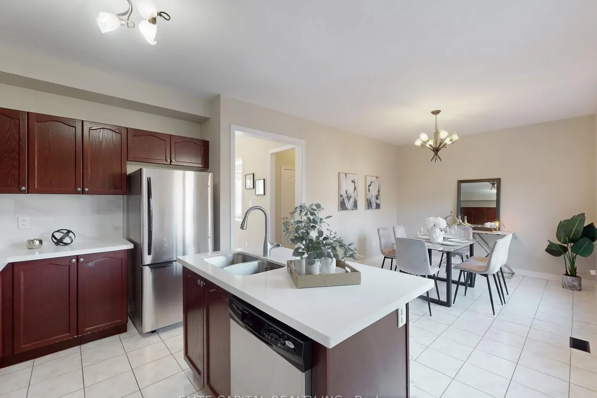 28 Ivory Silk Drive, ON L6C 0G8