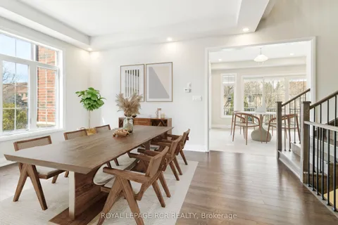 10 William Heath Court, ON L4G 3V4