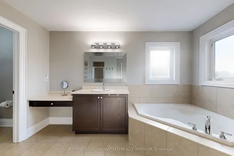 24 Wyndance Way, ON L9P 0B8