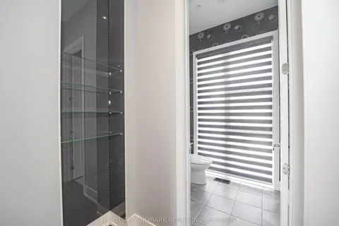 8 Crestridge Drive, ON L4J 0K1