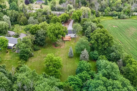 12056 Leslie Street, ON L4E 3R5