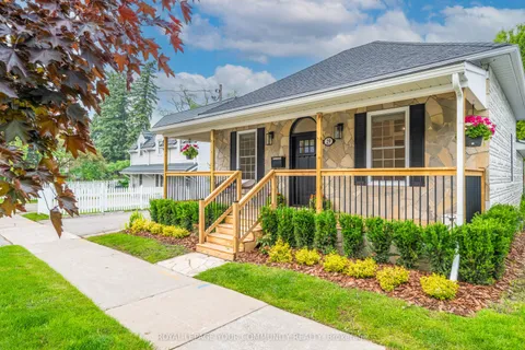 29 Wells Street, ON L4G 1S8