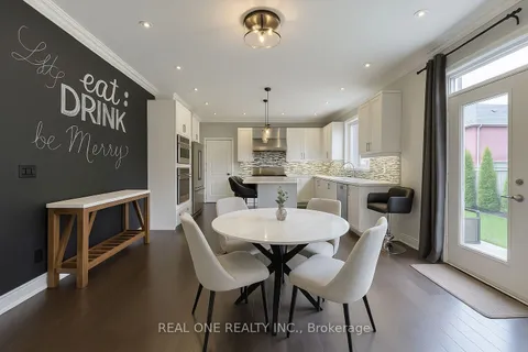 998 Wilbur Pipher Circle, ON L3X 0G5