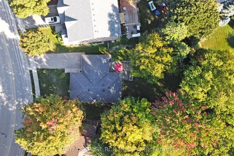 130 Park Avenue, ON L3Y 1T8