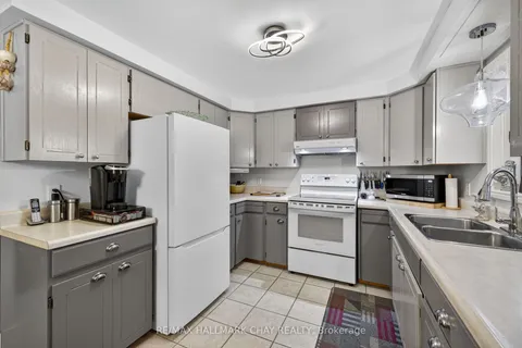 72 Tecumseth Pines Drive, ON L0G 1W0