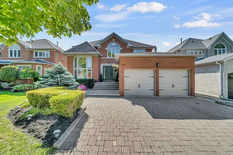 606 Brooker Ridge, ON L3X 1V7