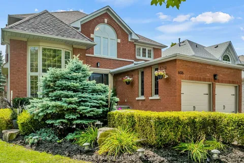 606 Brooker Ridge, ON L3X 1V7