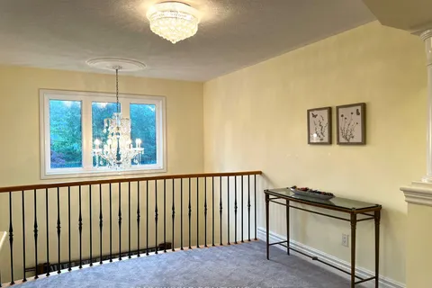 73 Glengordon Crescent, ON L6C 0K1