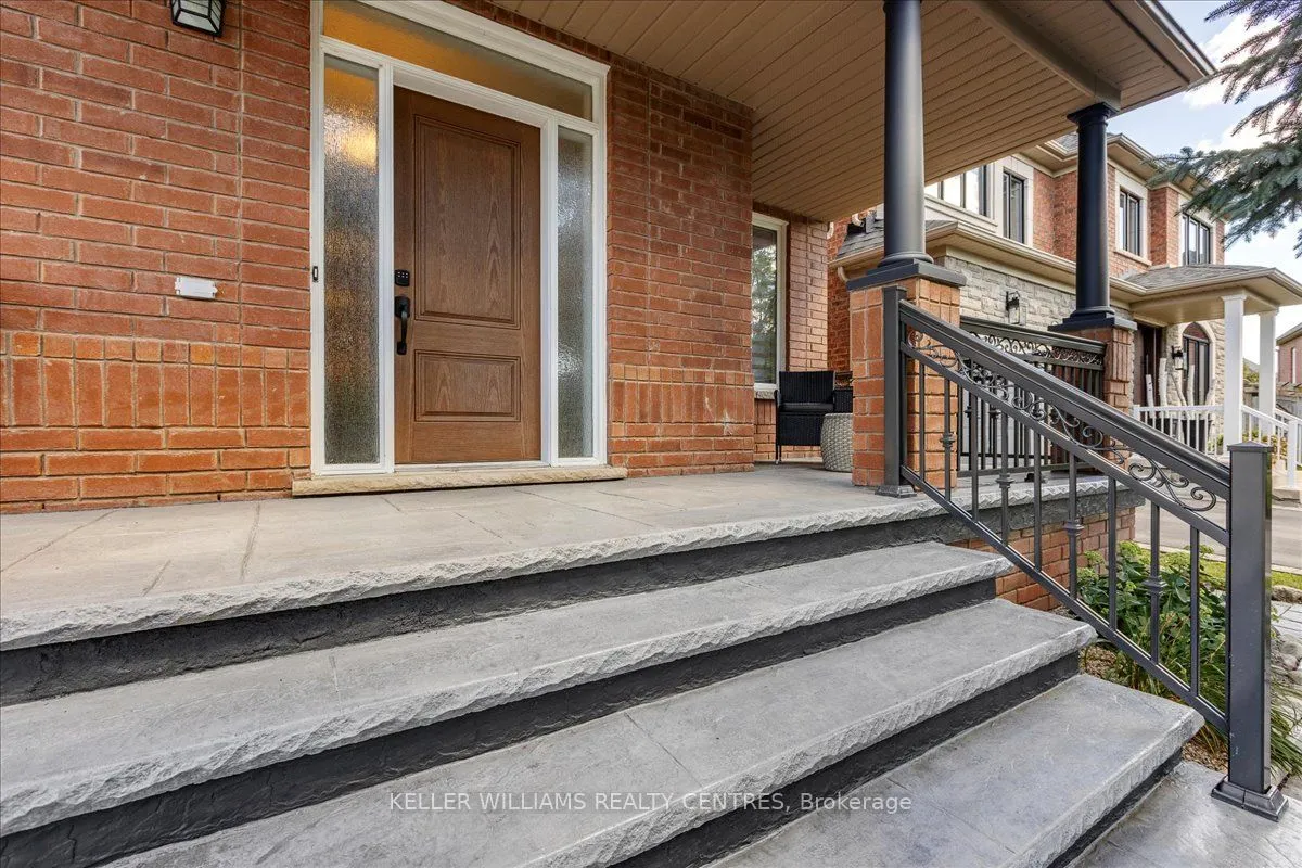 47 Ames Crescent, ON L4G 0C3