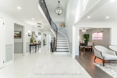 499 Aberdeen Avenue, ON L4L 5J5