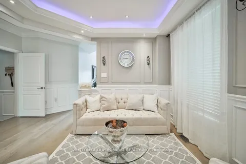 15 Jocada Court, ON L4E 0Z5