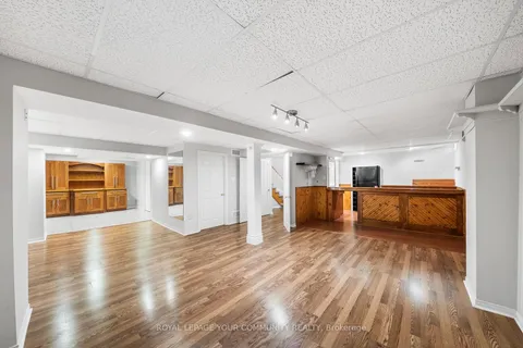 235 Kemano Road, ON L4G 5Z1