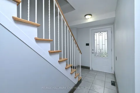 116 King Street, ON L9R 1B5