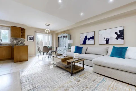 499 Jim Barber Court, ON L3Y 9E6