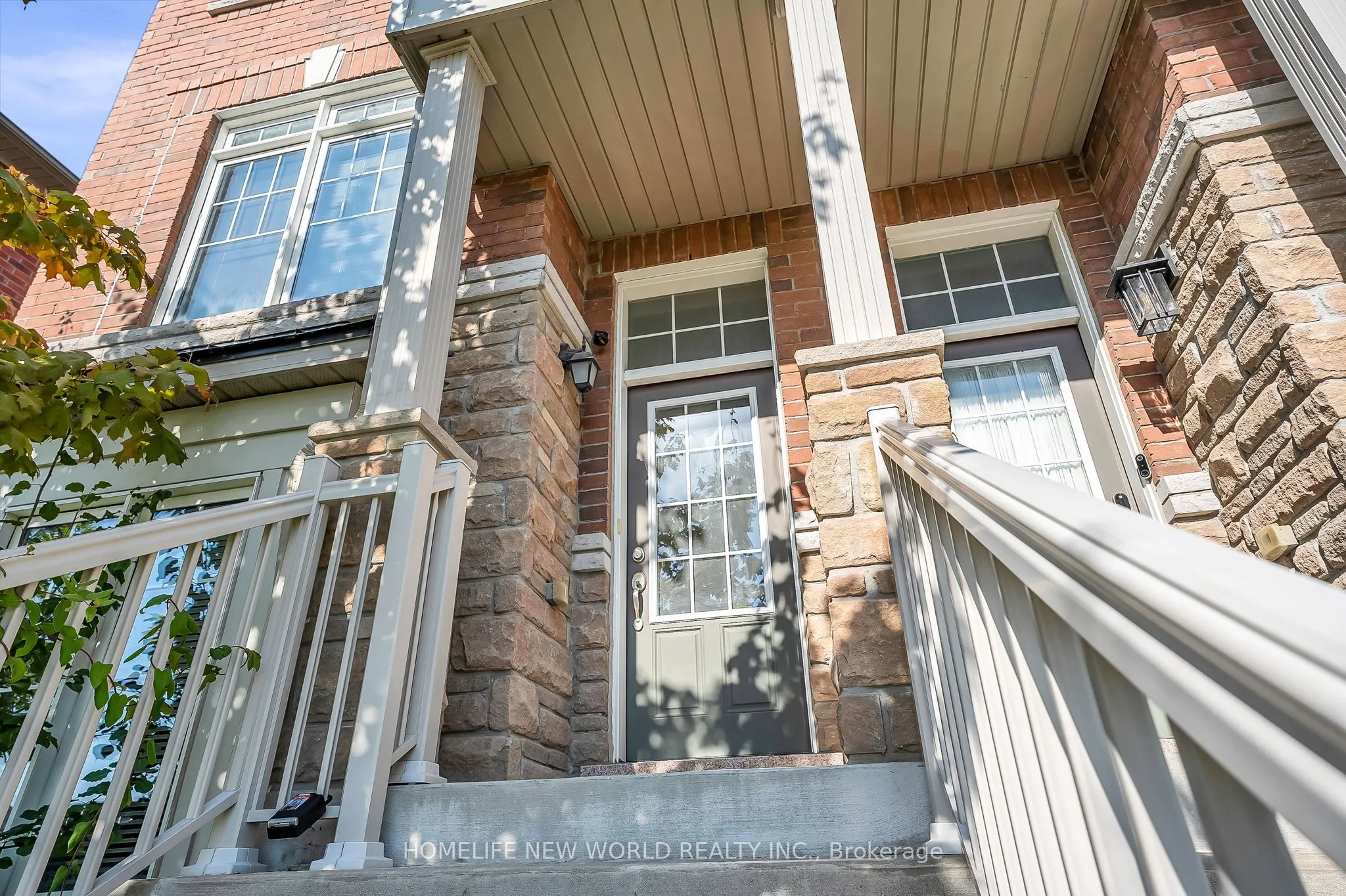 193 Dundas Way, ON L6E 0T1