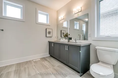 72 Meizhou Avenue, ON L6C 3N1