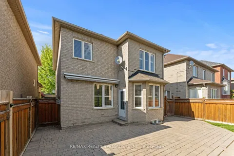 25 Grapevine Drive, ON L4H 2W3