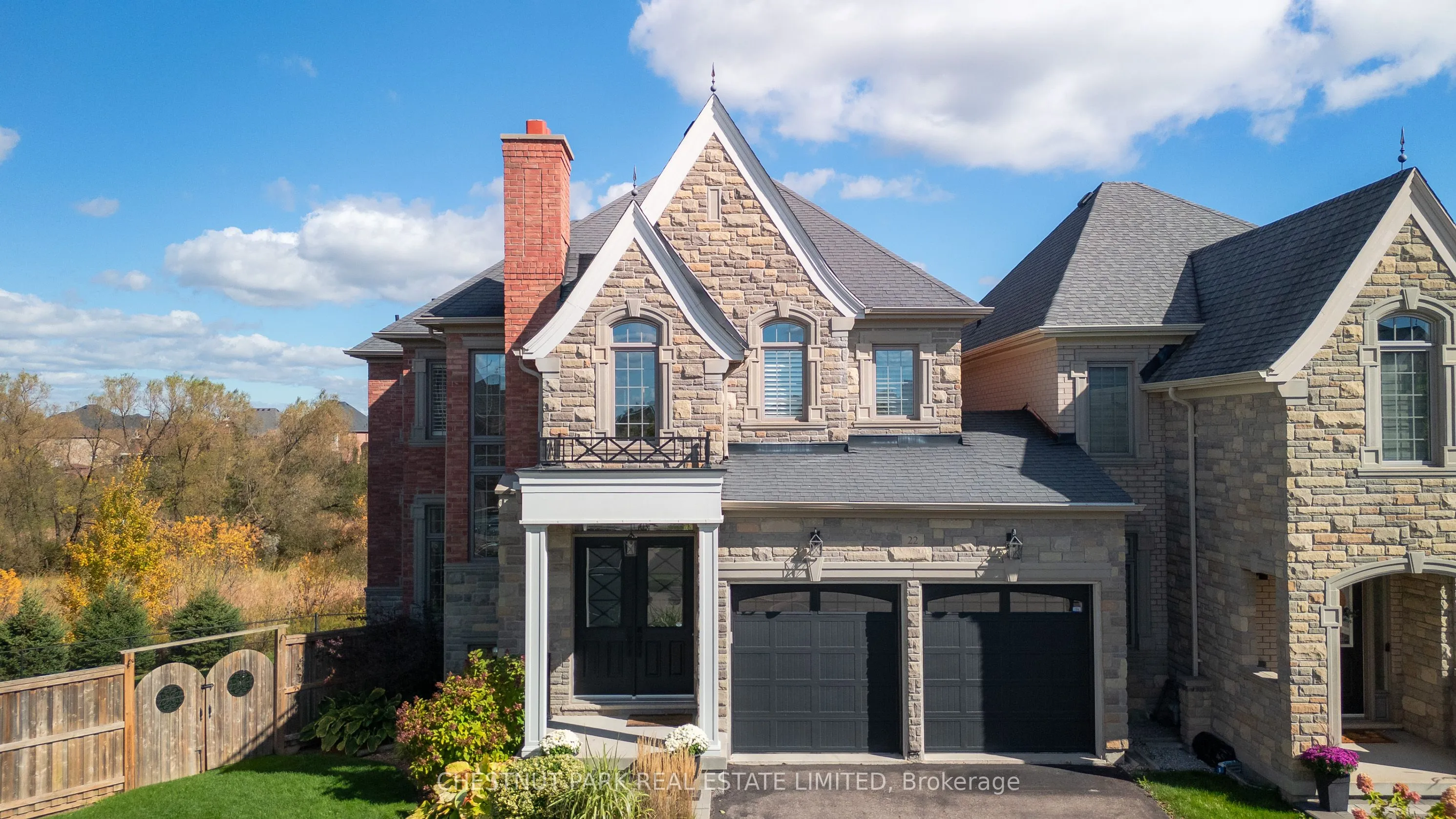 22 Alex Campbell Crescent, ON L7B 0C2