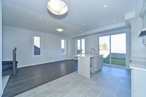 158 Mumbai Drive, ON L3S 3K5