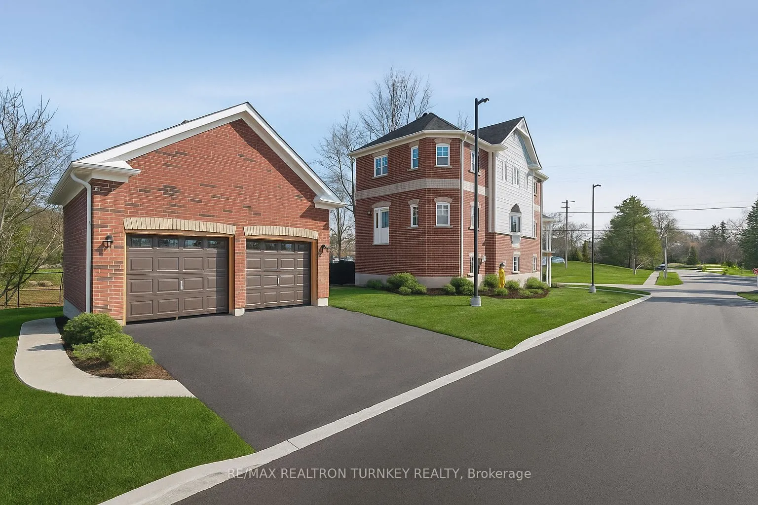 2 Ravenscraig Place, ON L0L 1L0