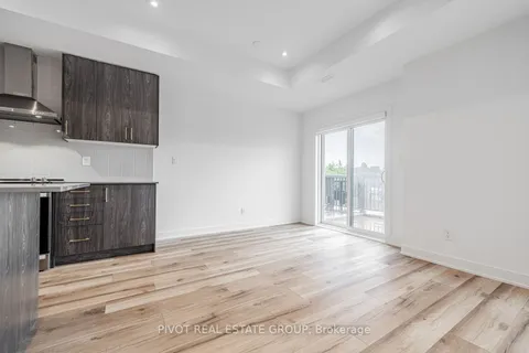 42 Covington Crescent, ON L4A 4W8