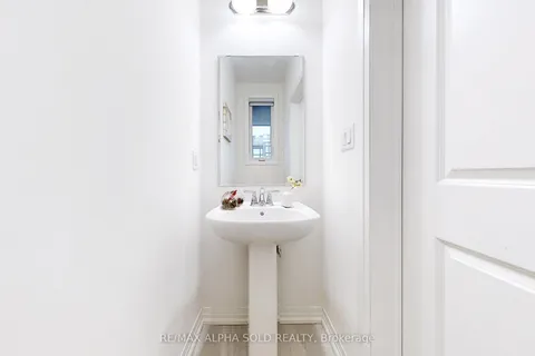 63 McCague Street, ON L4S 0J4